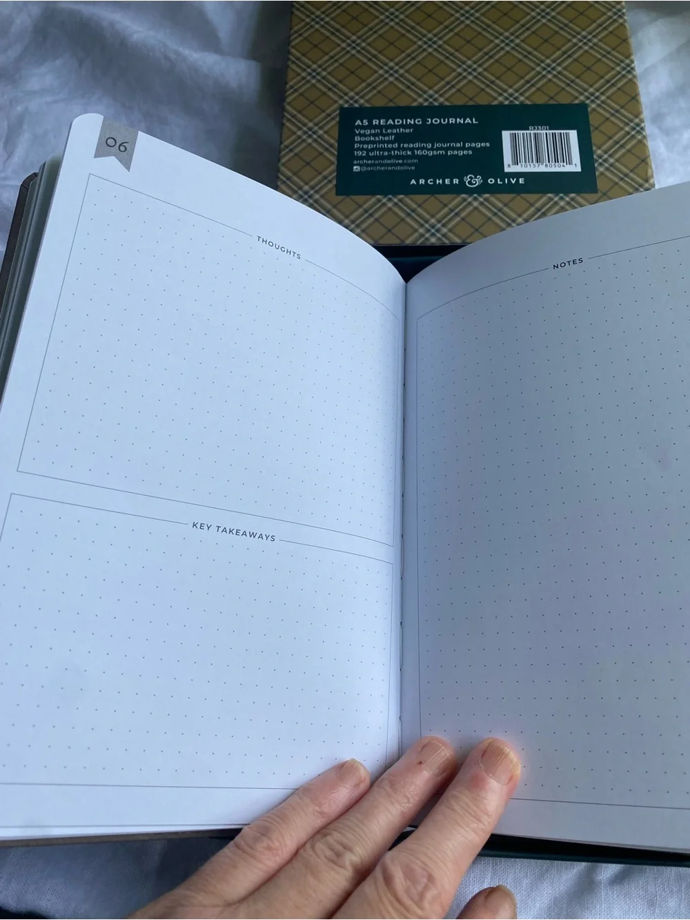 NIB Archer & Olive Forest Findings Book Reading Journal - Metallic Gold Booktok